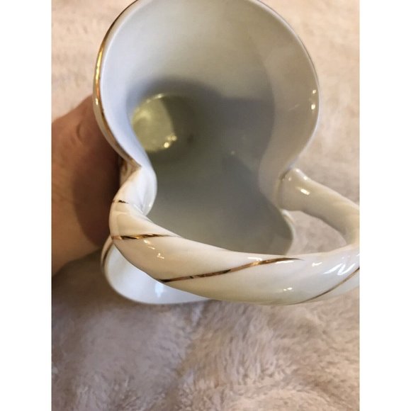 World of Beatrix Potter Peter Rabbit Vase Handled Basket, Frederick Warne, 2002 - Picture 10 of 10